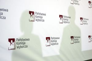 Bezprawne działania PKW wobec PiS. Prof. Piotrowski: Prezydent powinien interweniować