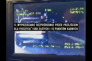 Wyprzedzała policyjny radiowóz na przejściu dla pieszych