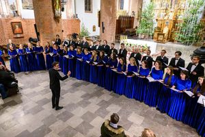 Świąteczne kolędy w olsztyńskiej katedrze. Koncert Uniwersytecki „Śpiewajmy Kolędy” 