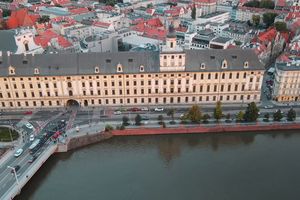 Uniwersytet Wrocławski znów wysoko na prestiżowej liście