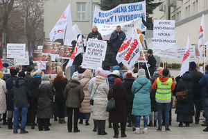 Manifestacja w centrum Olsztyna. 