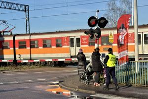 Żółte naklejki mogą uratować życie