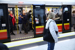 Warszawa schładza metro, by ogrzać mieszkańców. Ekologia w praktyce