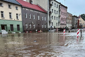 70 milionów złotych na odbudowę zniszczonej w powodzi infrastruktury turystycznej