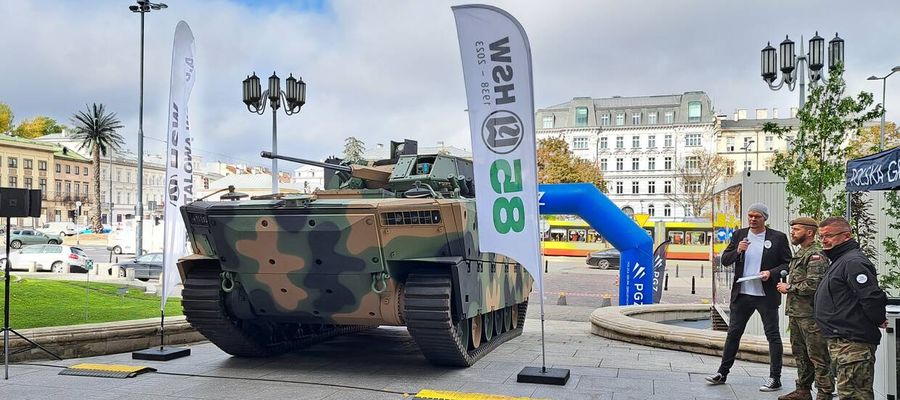 Warszawa. Prezentacja BWP Borsuk. 