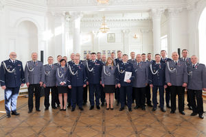 Grad medali i odznaczeń. Komendant Stołeczny Policji nagrodził policjantów