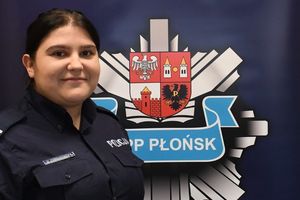 Bohaterska policjantka pomogła uwięzionej w płonącym samochodzie