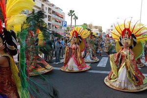 Karnawał na Teneryfie: rozmach porównywany do Rio de Janeiro i Wenecji, z mnóstwem atrakcji







