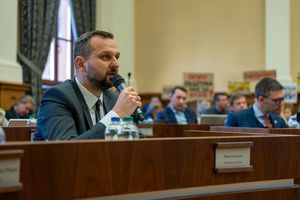 Prezydent Olsztyna zabrał głos po szokujących doniesieniach. Do czego zobowiązał szkoły?