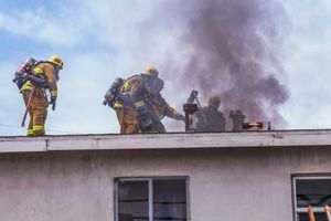 Rośnie liczba pożarów sadzy w kominach. Mieszkańcy Warmii i Mazur nie zważają na zagrożenie? 