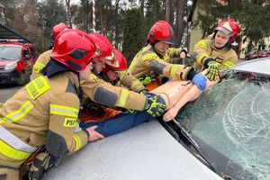 Zacieśnianie współpracy pomiędzy strażakami i policjantami z Olsztyna 