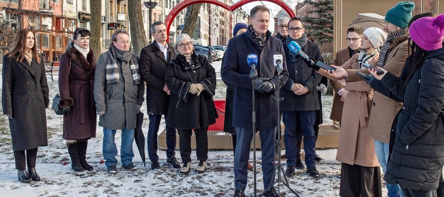 W samorządzie nie ma polityki, zwłaszcza w tych mniejszych gminach — przekonuje marszałek Marcin Kuchciński