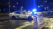 Kierowca BMW rozbił się na skrzyżowaniu