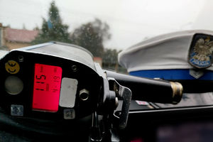 Jechał w Szydłowie z prędkością 115 km/h