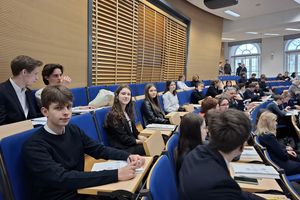 Siedmioro uczniów „Elizki” w etapie centralnym olimpiady