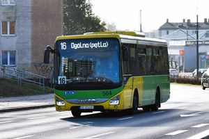 Elbląg nie daje rady ściągnąć długów za mandaty?