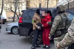  32 osoby zatrzymane. Chodzi o współpracę z rosyjskimi służbami