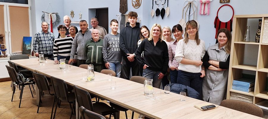 — Do współpracy zaprosiłam wielu wspaniałych ludzi, którzy bez wahania przyjęli moje zaproszenie i z entuzjazmem dołączyli do zespołu — mówi Agnieszka Kucisz.