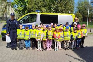 Przedszkolaki odwiedziły policjantów