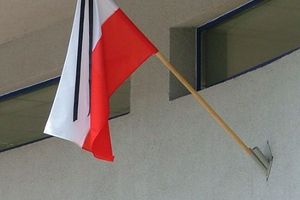 Żałoba narodowa w Polsce. Czego w tym dniu nie wolno robić?