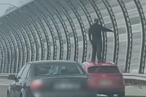 Narkotykowa jazda po dachu, szaleństwo na S8