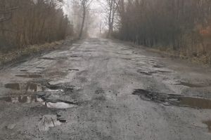 SOS dla bartoszyckiej drogi powiatowej – mieszkańcy biją na alarm