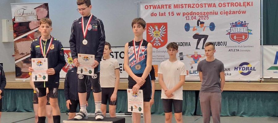 Udane starty nidzickich sztangistów