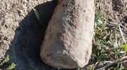 Znalazł "dziwny" metalowy przedmiot w polu