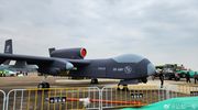 Dron, który wypuszcza drony