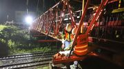 [WIDEO] 17 ton, prawie 30m długości - tymczasowy wiadukt na Tracku w Olsztynie