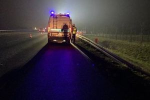Zderzenie Toyoty i Volkswagena w Sampławie – kilka osób trafiło do szpitala