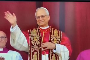Papież Leon XIV: niech pokój będzie z wami wszystkimi