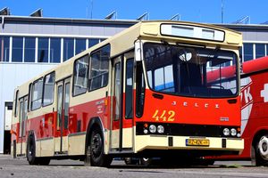 Zabytkowe autobusy opanują Rzeszów