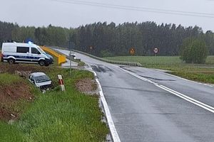 Poranny wypadek na drodze Ełk-Sędki
