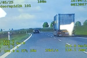 Gnał jak szalony! 215 km/h na S7 pod Nidzicą