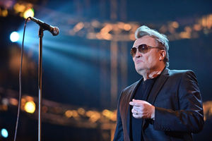 Krzysztof Cugowski świętuje 55 lat na scenie! Legenda wraca w wielkim stylu