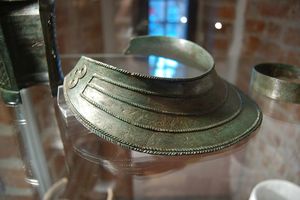 Noc Muzeów w Muzeum w Ostródzie. Prezentacja skarbu z epoki brązu