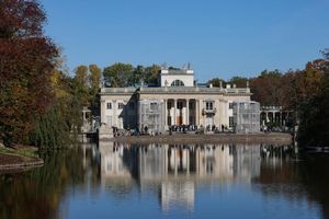 Zamkowe baśnie, muzyczne parki i twórcze galerie