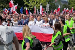 [WIDEO] Nagraliśmy to! Marsz Trzaskowskiego w Warszawie – zobacz, co tam się działo!