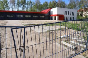 Nowa strażnica w Olsztynie prawie gotowa. Brakuje tylko ostatniego zastrzyku finansowego [ZDJĘCIA]
