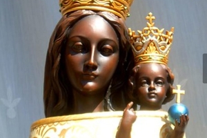 Majowe uwielbienie Maryi 