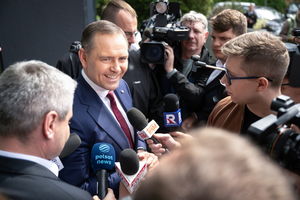 Echa rozmowy Nawrockiego z Mentzenem. Politycy Konfederacji zachwalają. Bosak: 