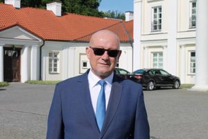 Seksualne wiadomości i korupcyjne propozycje: Ministerstwo reaguje na skandal na Uniwersytecie w Siedlcach