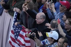 Papieżomania w USA