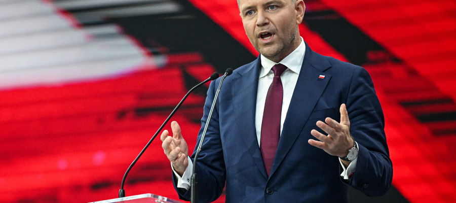 Karol Nawrocki podczas debaty w Końskich.