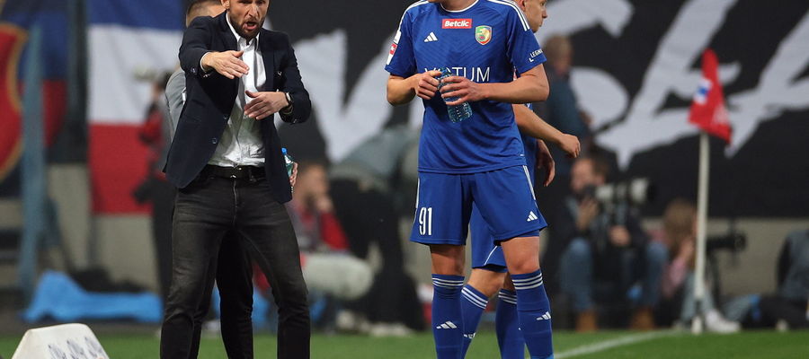 Trener Miedzi Legnica Wojciech Łobodziński