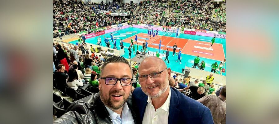 Wiceminister sportu i turystyki Ireneusz Nalazek (z prawej) i Marcin Kulasek (minister nauki i szkolnictwa wyższego)