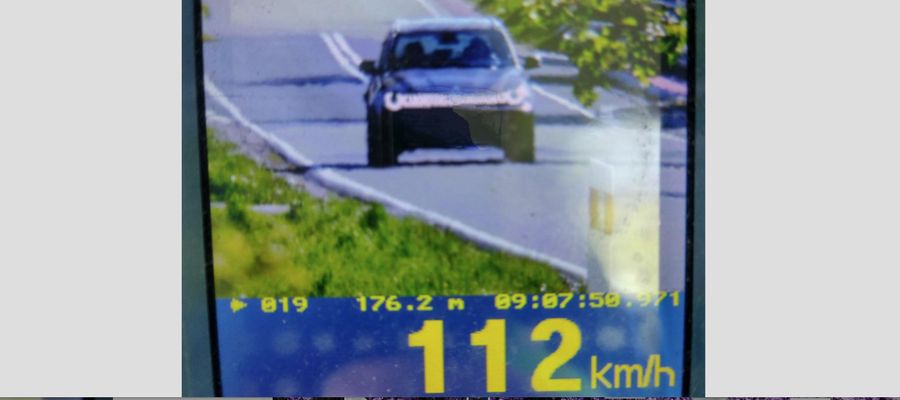 Mieszkaniec powiatu ostródzkiego jechał przez Mikosze, mając na liczniku 112 km/h