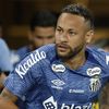 Neymar wyrzucony z boiska za próbę powtórzenia 