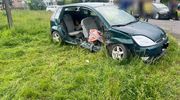 Chwila nieuwagi i zderzenie trzech aut. Pasażerka forda trafiła do szpitala